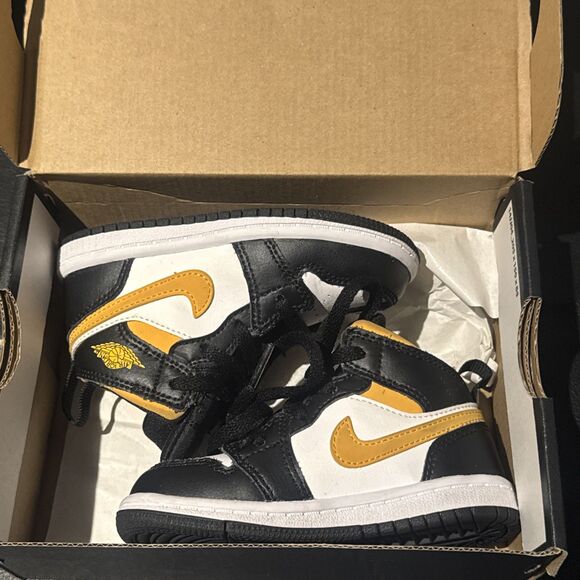 Air Jordan 1 Mid TD 'Black Gold' Size 7C 640735-177 with box - Picture 3 of 11